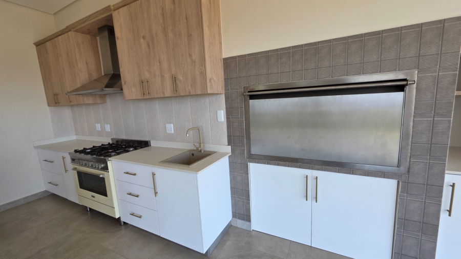 3 Bedroom Property for Sale in Hartenbos Heuwels Western Cape